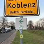 Dein Haus Am Rhein 아파트