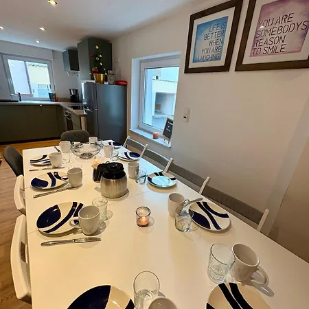 Appartamento Dein Haus Am Rhein Coblenza